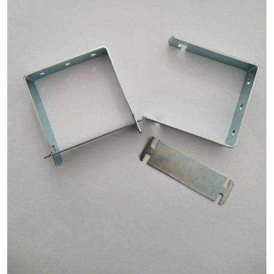 Supporto a cavallotto per fissaggio a soffitto